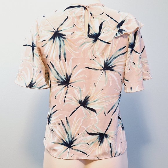 2️⃣9️⃣/4️⃣ Primark floral prints sheer top - Picture 2 of 6